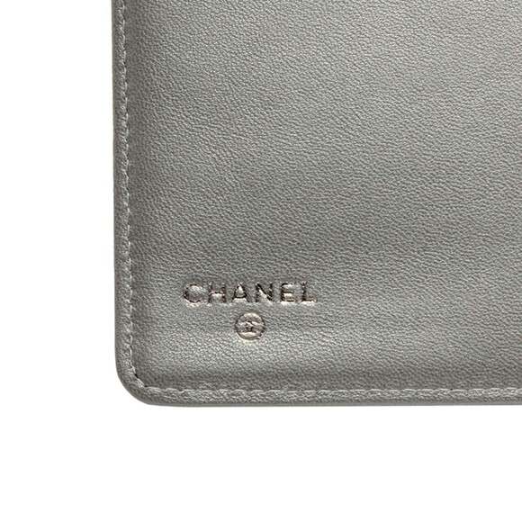 CHANEL Authentic Black Lambskin Leather Logo Wallet - Picture 5 of 7